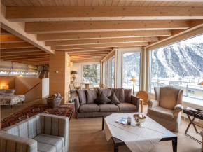 Apartment Chesa Crusch 7 by Interhome